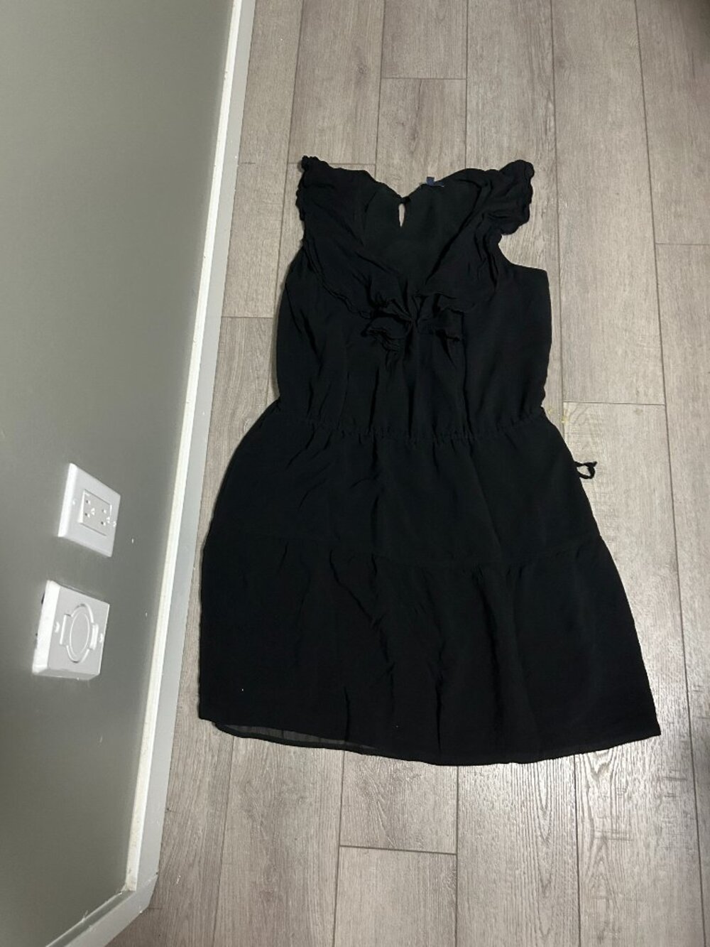 Gap Women’s Black Waist-Defined Ruffle-Trim Mini Dress Size Medium M